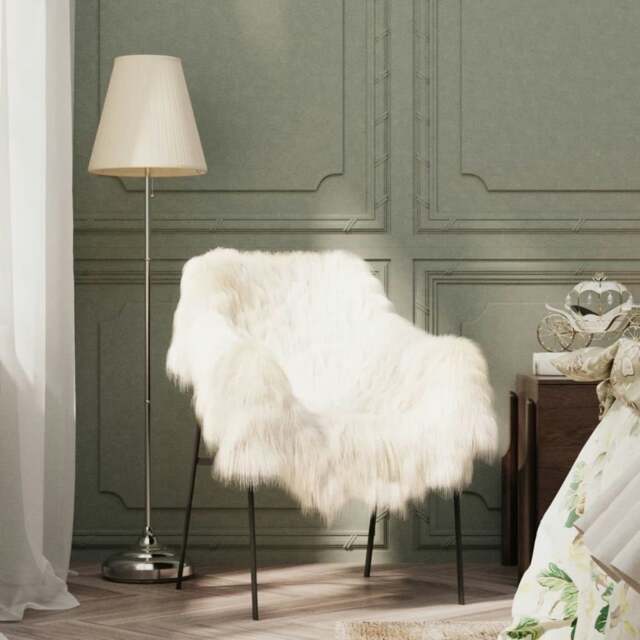 Rackhams Icelandic Sheepskin Chair Cover Cream 70x110 cm