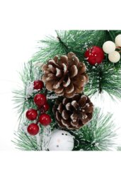 Rackhams 32cm Snow Flocked Christmas Artificial Wreath with Classical Xmas Ornaments - thumbnail 3