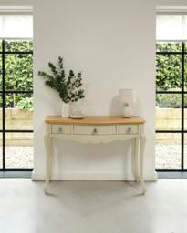 Rackhams Juliette French Dressing Table with Drawers and Crystal Handles - Champagne, Cream