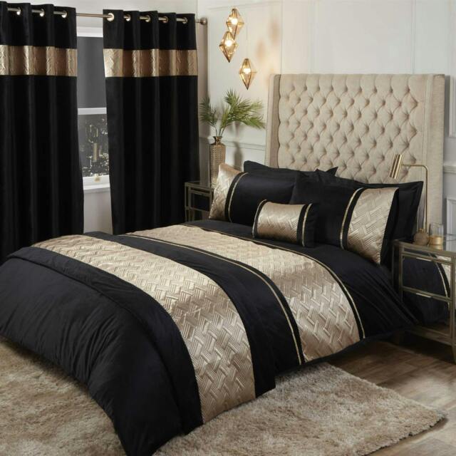 Rackhams Capri Duvet Cover Set - Black/Gold - King - image 1