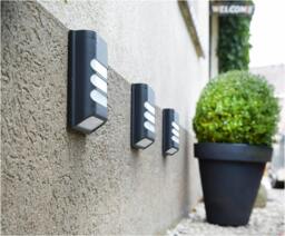 Rackhams Rana Intelligent Solar LED Wall Light - thumbnail 2
