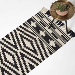 Rackhams Dinan Black & White Kilim Cotton Rug - 66 x 200 cm - thumbnail 1