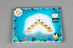 Rackhams 25cm Christmas Nativity LED Candle Bridge with 7 Candles, Pine Effect and Inline Switch - 25CM - Brown - Single christmas light - thumbnail 2