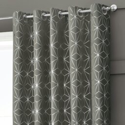 Rackhams Moreno Thermal Blackout Ready Made Eyelet Curtains - 117cm x 137cm - Pink - thumbnail 2