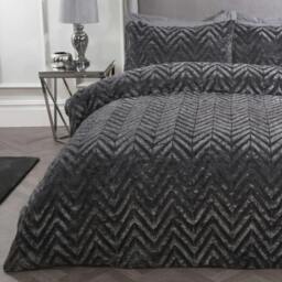 Rackhams Chevron Airblown Faux Fur Duvet Cover With Pillowcases - Charcoal - Single (135cm x 200cm) - thumbnail 6