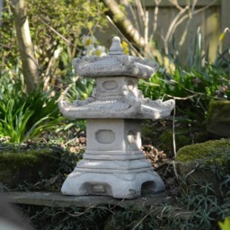 Rackhams Two-Tiered Stonecast Kowloon Pagoda Garden Ornament - thumbnail 3