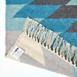 Rackhams Helsinki Handwoven Geometric Blue Grey and Cream Kilim Wool Rug - 90 x 150 cm - thumbnail 6