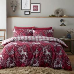 Rackhams Winter Stags Duvet Cover Set - Red - Double - thumbnail 1