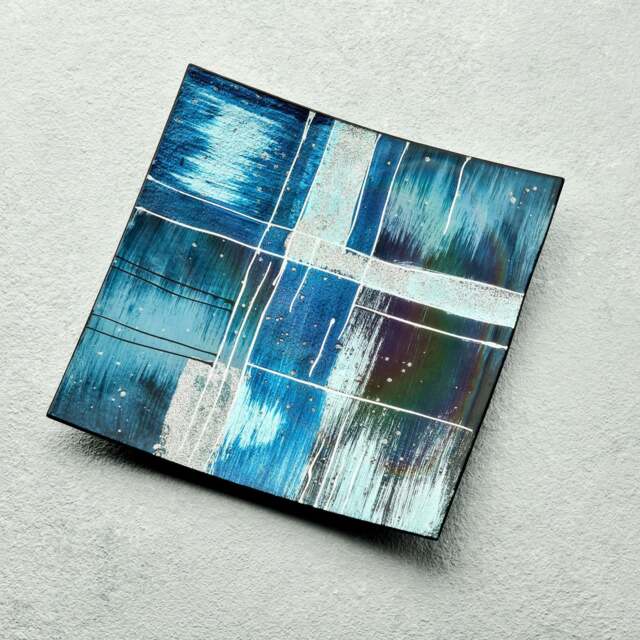 Rackhams Square Glass Plate – Piazza Blue (Handmade Decorative Tableware) - image 1