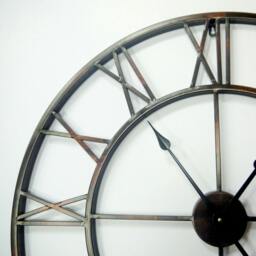 Rackhams WC2083 - Roman No. Iron Wall Clock - 56 cm / 22 in - thumbnail 4