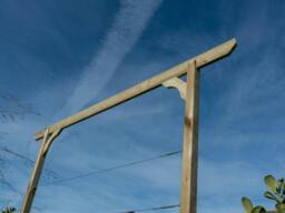 Rackhams Screen Pergola, Plant Climbing Arbour - Chamfered Sculpted Brace - Rustic Brown - Three Row Kit - 4.8m - thumbnail 6