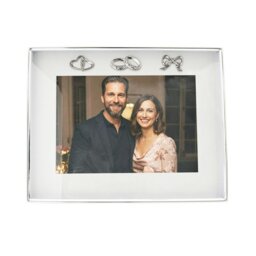 Rackhams Modern Wedding Picture Frame in Silver Plating with Rings and Hearts - thumbnail 3