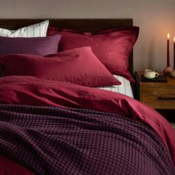 Rackhams Raspberry French Linen Pillowcases - Standard - 4 Pack - Oxford - thumbnail 3