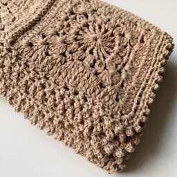 Rackhams The Elsie Blanket - cream - thumbnail 5