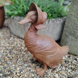 Rackhams Rustic Cast Iron Jemima Puddle Duck Statue Garden Ornament Home Decor - thumbnail 4