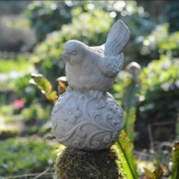Rackhams Little Bird on Ball Stone Garden ornament