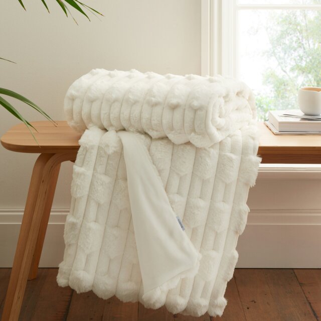 Rackhams So Soft Carved Faux Fur Blanket Throw - Cream - 150 x 200 cm - image 1