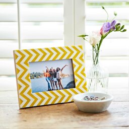 "Rackhams Asin Yellow Chevron Patterned Photo Frame - 6"" x 4""" - thumbnail 3