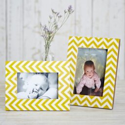 "Rackhams Asin Yellow Chevron Patterned Photo Frame - 6"" x 4""" - thumbnail 2