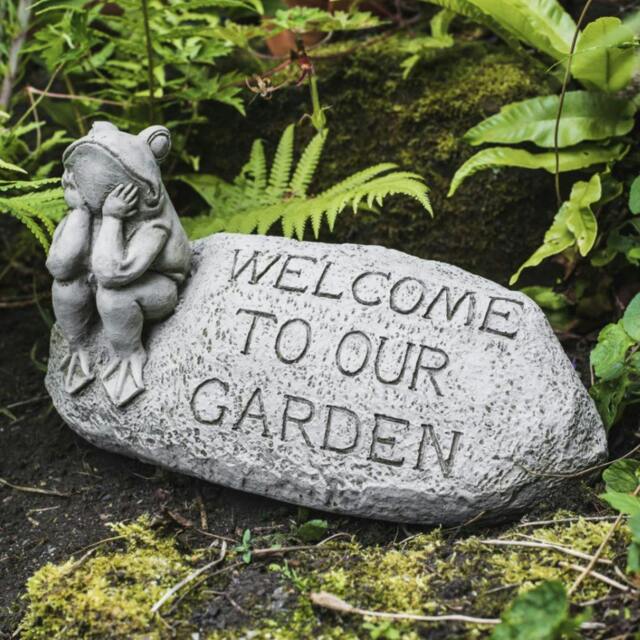 Rackhams Welcoming Frog Stone Cast Garden Ornament - image 1