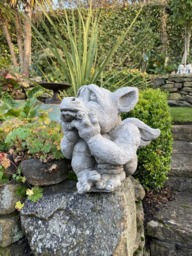 Rackhams Sad Dragon' Mythical Garden Ornament - thumbnail 5