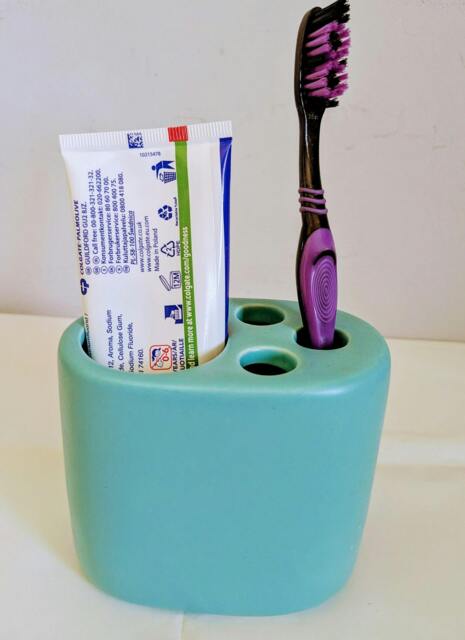 Rackhams Toothbrush / pen & scissor holder - Teal block - image 1