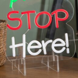 Rackhams 35cm Light up Santa Please Stop Here Neon Christmas Sign - thumbnail 6