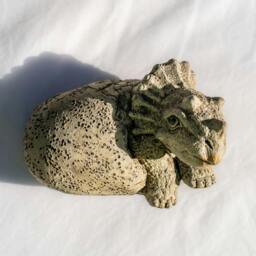 Rackhams Small Stone Cast Triceratops Garden Sculpture Dinosaur Animal Statue - thumbnail 1