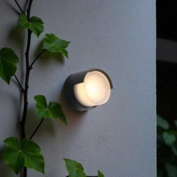 Rackhams 4 Watt Round Black Outside Wall Lamp - thumbnail 5
