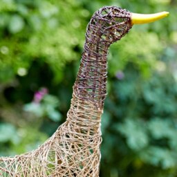Rackhams Jiro the Standing Duck Wire Garden Ornament - Metal - thumbnail 2