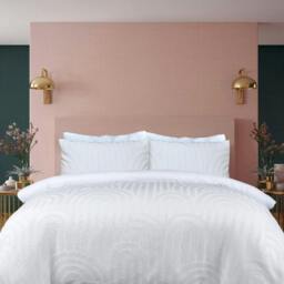Rackhams Luxury Hotel Quality Reversible Tufted Arch Duvet Cover with Pillowcases - White - Single (135cm x 200cm) - thumbnail 1