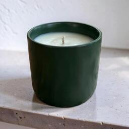 Rackhams Forest Green Ceramic Candle - Classic Fragrances - Soft Sandalwood - thumbnail 2