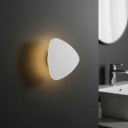 Rackhams 6 Watt Triangular White IP65 Wall Mounted Vanity Light - thumbnail 3