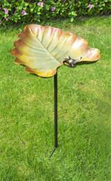 Rackhams Ornamental Free Standing, Weather Resistant, Easy Assemble Bird Bath and Feeder - thumbnail 3