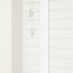 Rackhams Ultra White Faux Wood Venetian Blinds with Tapes (130cm Drop) - 200cm - thumbnail 3
