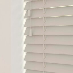 Rackhams Heather Oak Wooden Venetian Blinds With Strings (130cm drop) - 90cm - thumbnail 3