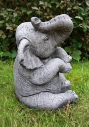 Rackhams Stunning Trunk-Up Large Elephant Garden Ornament - thumbnail 3