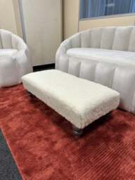 Rackhams Luxury Footstool – Soft Cozy Fur Bench for Living Room Comfort - 40 x 18 Inches (102 x 46cm) - thumbnail 4