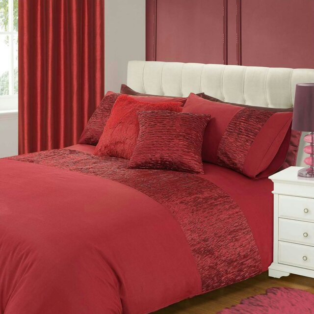 Rackhams Freya Duvet Cover & Pillowcase Set - Burgundy - Double - image 1