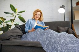 Rackhams Zahra Navy Blanket/Throw - Navy - 228x254cm - thumbnail 4