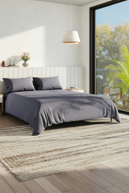 Rackhams King Duvet Cover and Flat Sheet Set with 2 Pillowcases Solid Color Soft Brushed Fibe Four-Piece Set - Grey - image 1