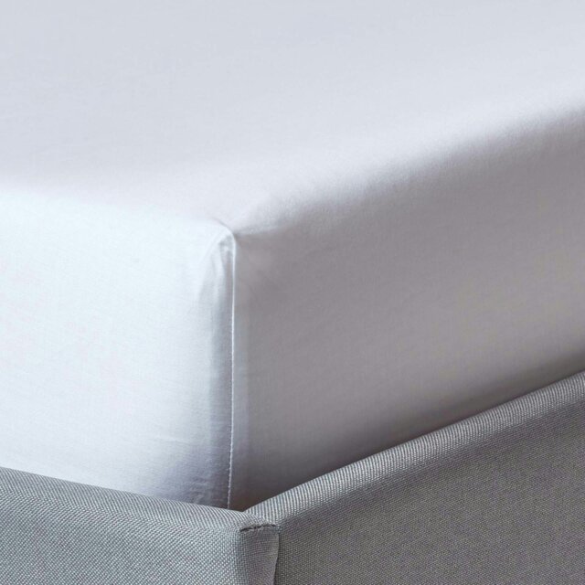Rackhams Organic 400 TC Egyptian Cotton Sateen Fitted Sheet – 46 cm Extra Deep - White - Single - image 1