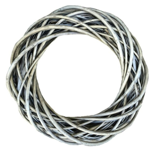 Rackhams Wicker Medium Antique Wash Ring Wreath - Small