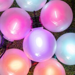 Rackhams 4.5m Set of 10 Frosted Ball Style Cap String Lights with Filament in Rainbow - thumbnail 5