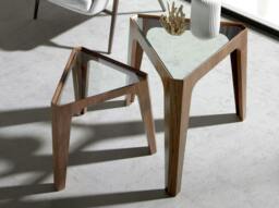 Rackhams Triangular Corner Table in Tempered Glass and Walnut 2106 - thumbnail 3