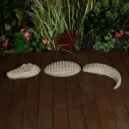 Rackhams Crocodile Stone Cast Garden Ornament - thumbnail 3