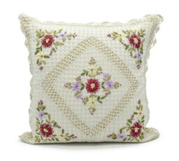 Rackhams Floral Crochet Detail Cushion - 45cm x 45cm - Sabel - thumbnail 6