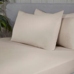 Rackhams 100% Brushed Cotton Flannelette Fitted Sheet or Pillowcase Pair -  Cream - Super King (180cm x 200cm) + 25cm Deep - thumbnail 1
