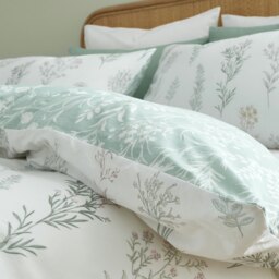 Rackhams Wild Flowers 200 Thread Count Cotton Reversible Duvet Cover Set - Double - thumbnail 4