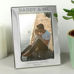 Rackhams Personalised Silver 5x7 Daddy & Me Photo Frame - thumbnail 4